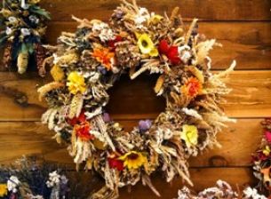 DIY – All Souls’ wreaths: get inspired by autumn sceneries