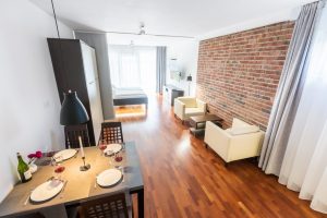 F1-101_Albertov (2020-03)-02