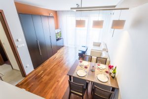 F2-620_Albertov (2020-03)-01