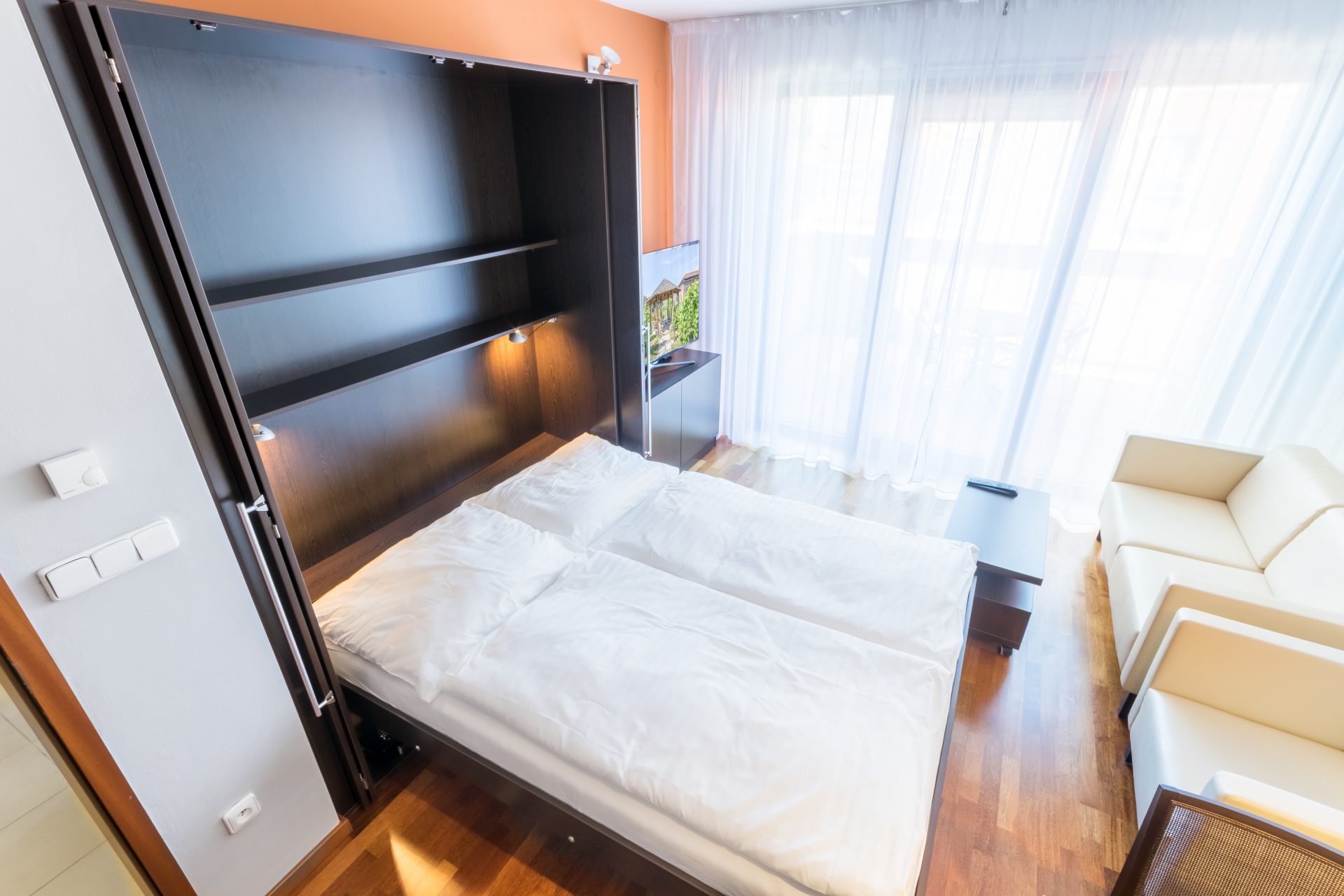 F2-620_Albertov (2020-03)-04