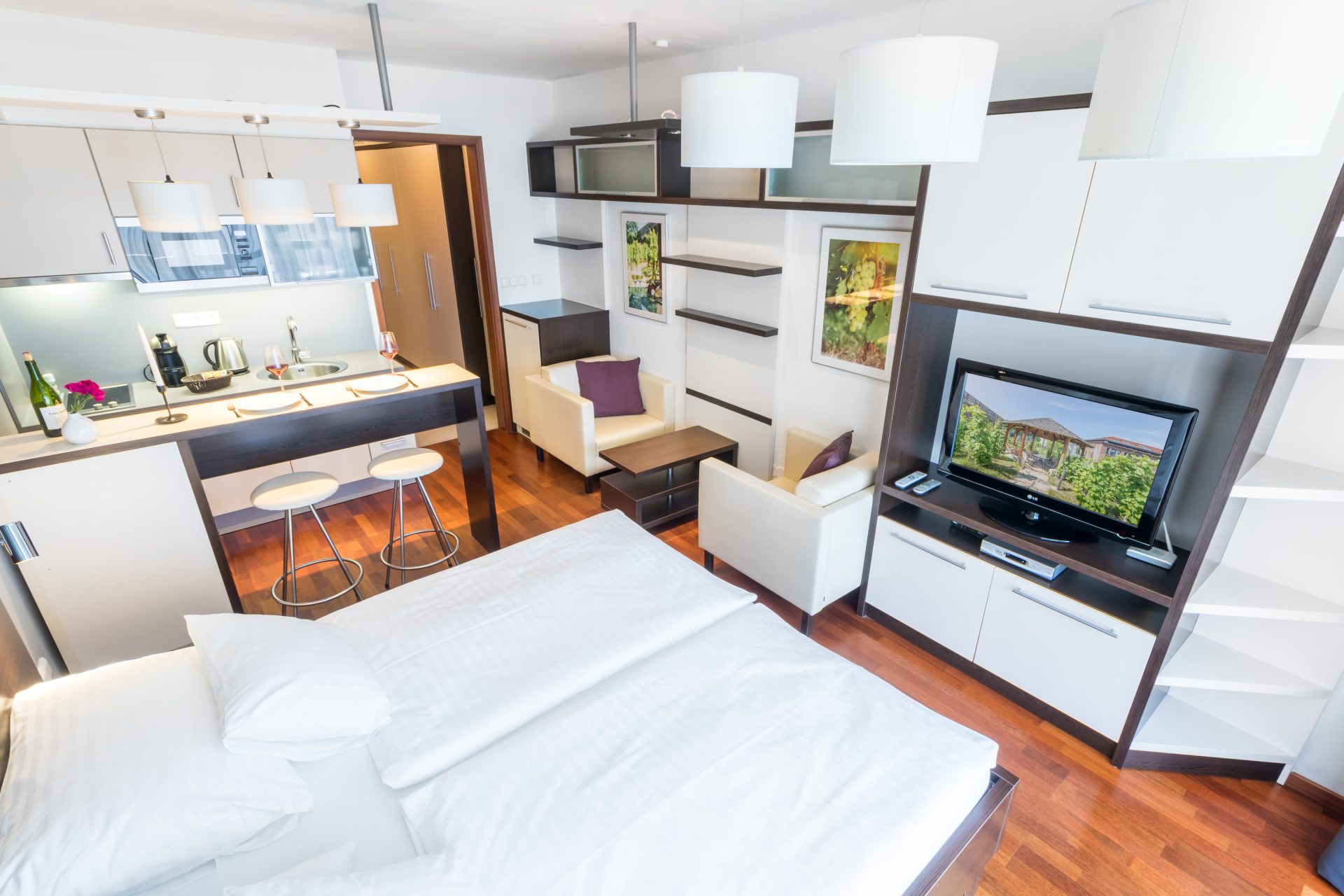 F3-311_Albertov (2020-03)-05