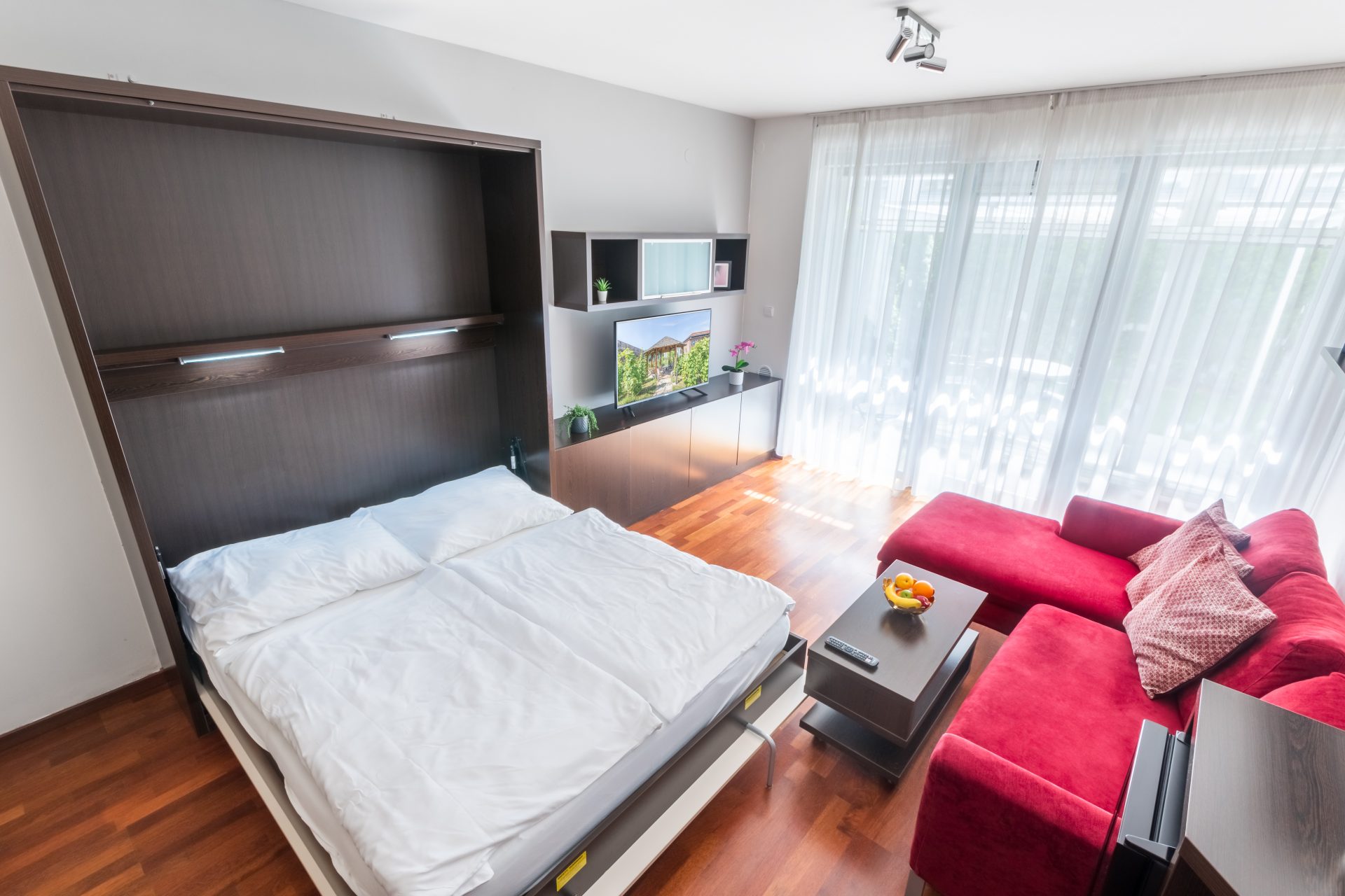 F3-104_Albertov (2020-05)-02