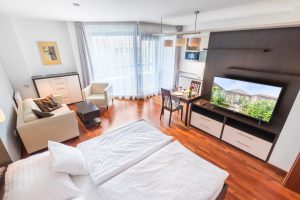 F2-515_Albertov (2020-07)-01