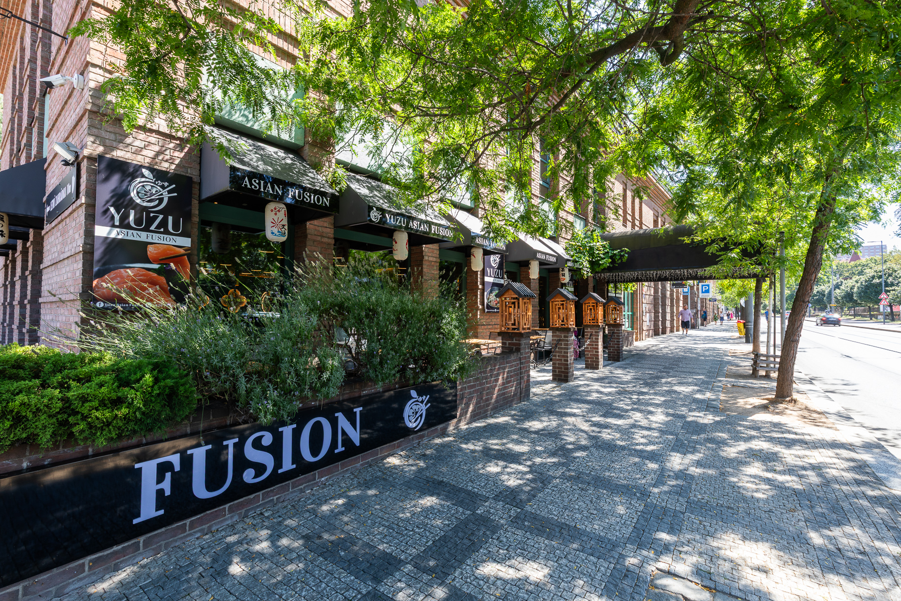 Yuzu asian fusion restaurant Albertov